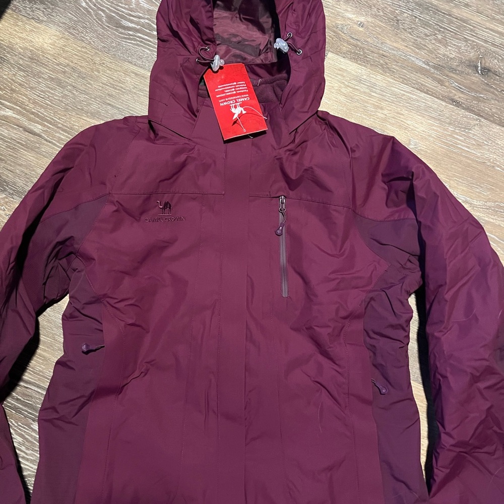 Camel Crown Women's Purple Jacket Small size snow